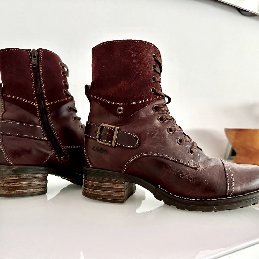 Burgundy Boots by Taos footwear. Size 6